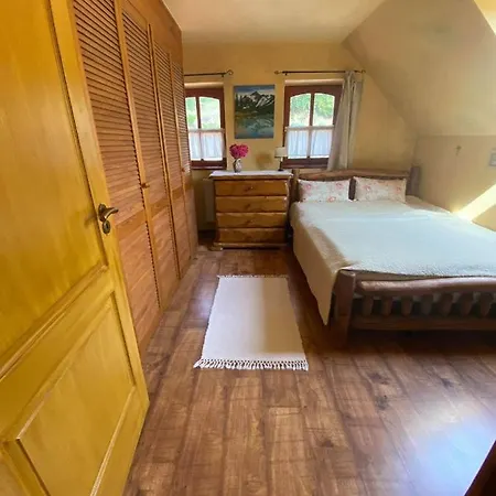 Bauer Vendeghaz Puespoekszentlaszlo Hosszuheteny